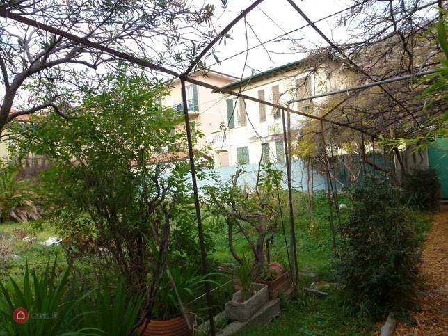 Villa in vendita a Ventimiglia asse