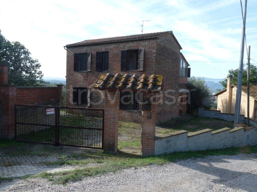 Villa in vendita a Castiglione del Lago frazione c.Lago