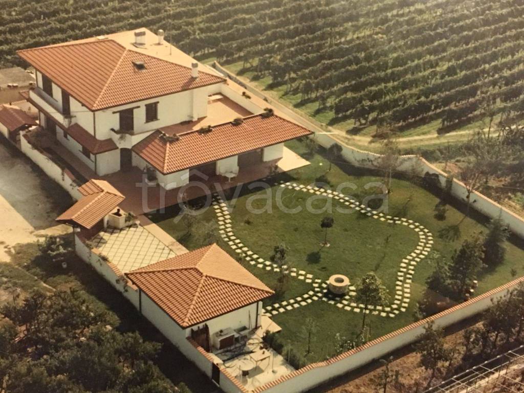 Villa in in vendita da privato a Massa e Cozzile via Vetriano, 25