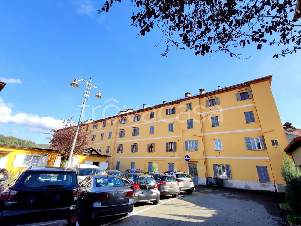 Appartamento in vendita a Serravalle Sesia corso Giacomo Matteotti, 115