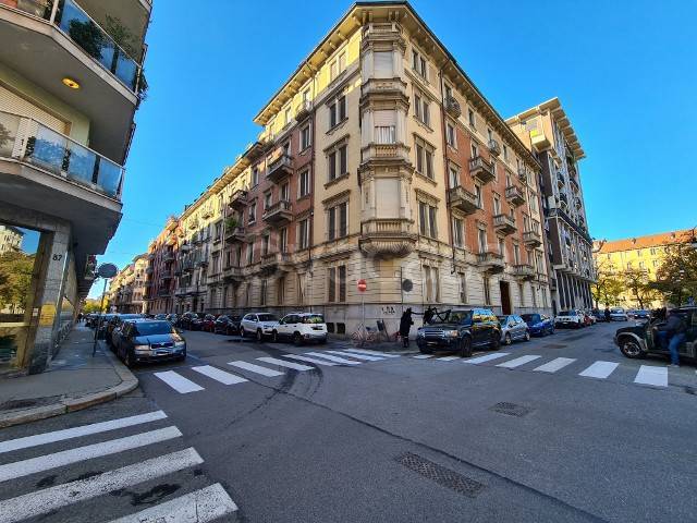 Ufficio in vendita a Torino via Antonio Genovesi, 15