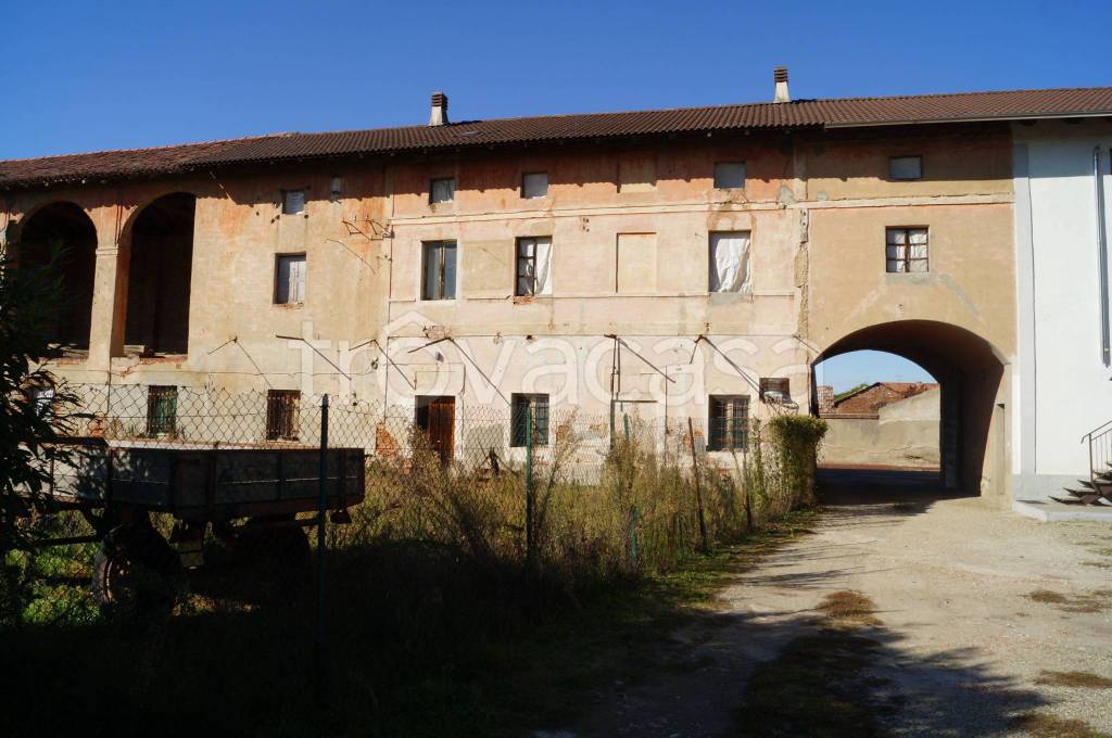 Casa Indipendente in vendita a Pezzana via 1 Maggio, 1