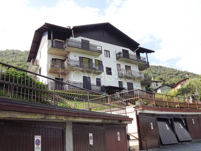 Appartamento in vendita ad Algua frazione Frerola, 42