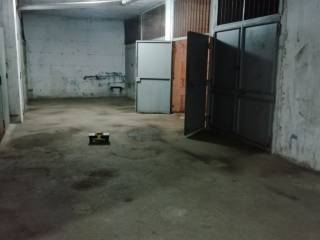 Garage in affitto a casalnuovo di napoli via dottor francesco mennella, 18