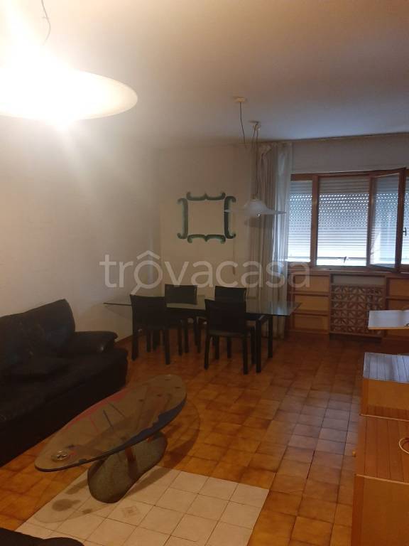 Appartamento in in vendita da privato a Frosinone via Bruxelles, 1