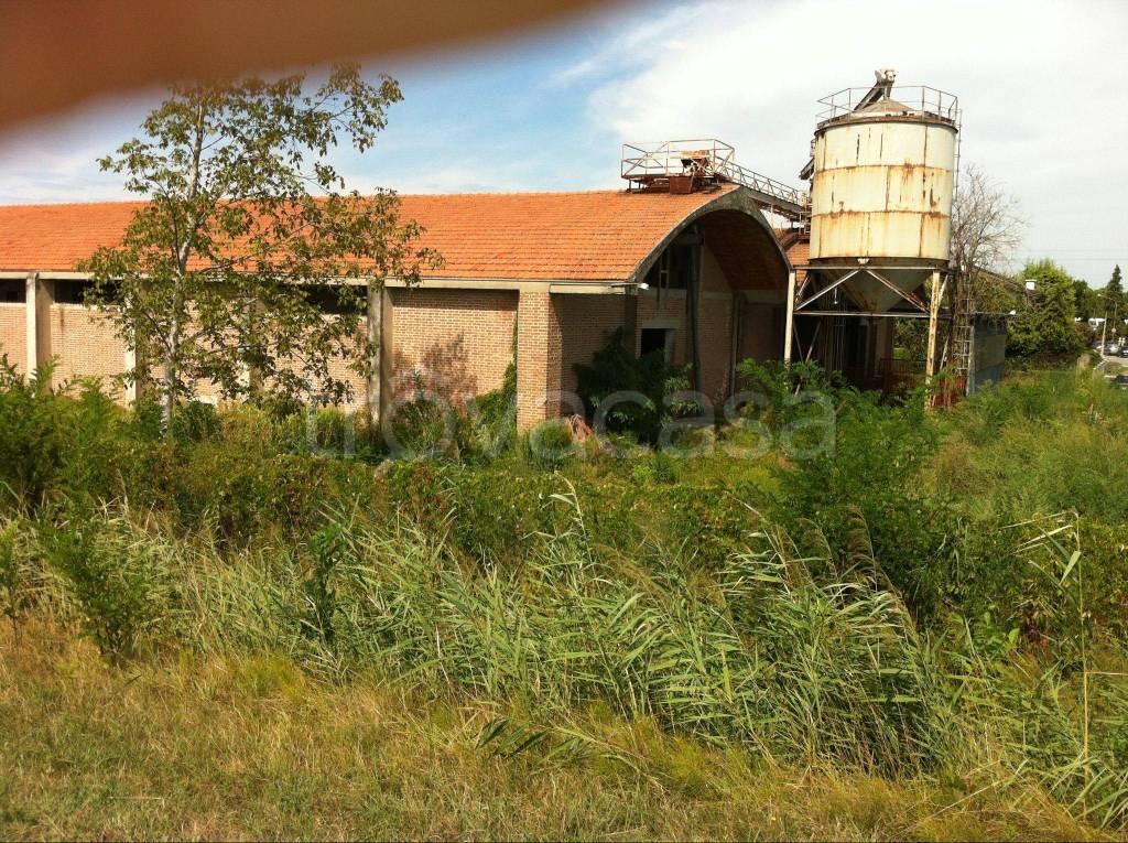 Capannone Industriale in in vendita da privato a San Stino di Livenza via Zoccat