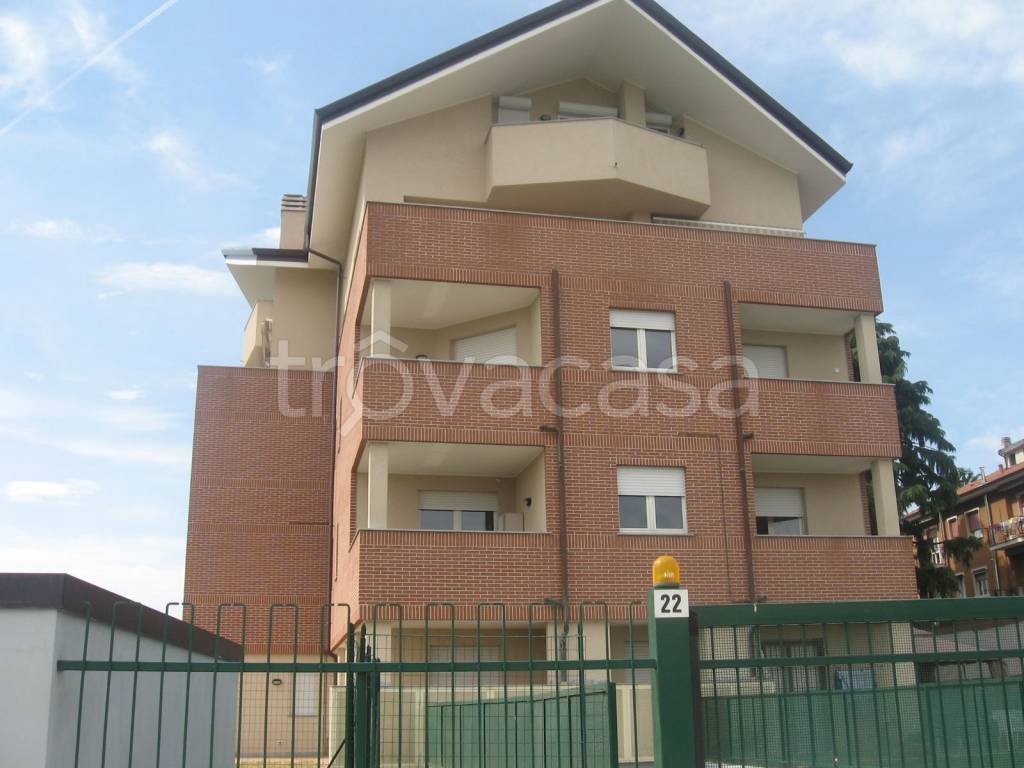 Appartamento in in vendita da privato a Legnano via Giovanni Restelli, 24