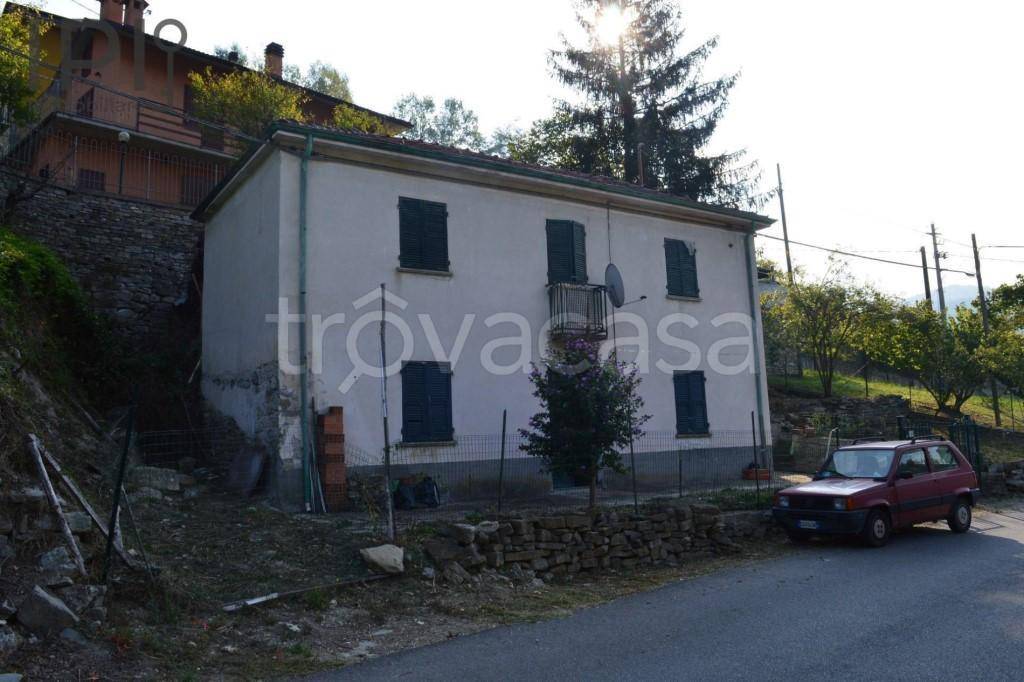 Casa Indipendente in vendita a Castelletto Uzzone sp per scaletta
