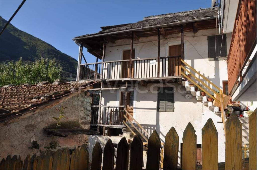 Casa Indipendente in vendita a Villadossola località Casa dei Conti