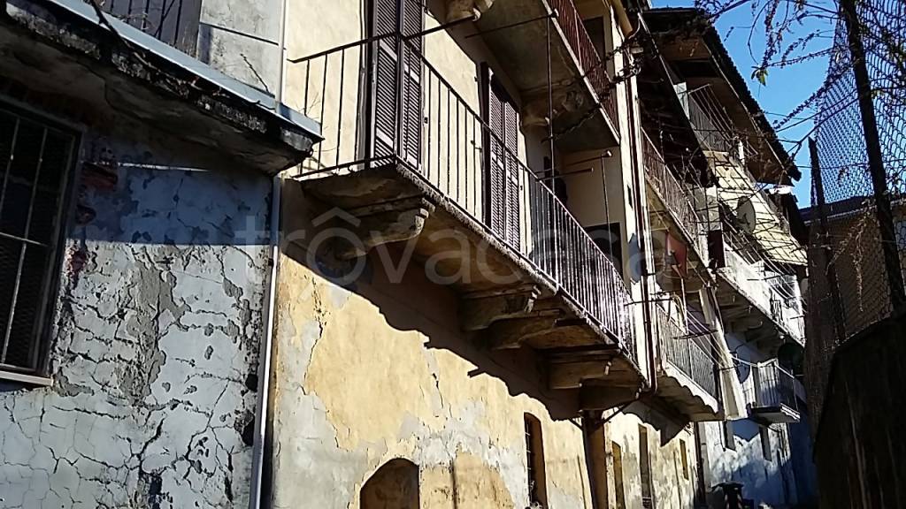 Appartamento in vendita a Lanzo Torinese via San Giovanni Bosco 19
