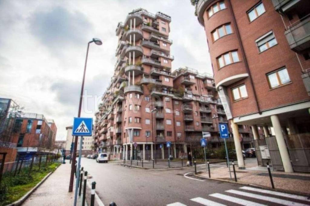 Appartamento in vendita a Torino via Defendente Ferrari 1