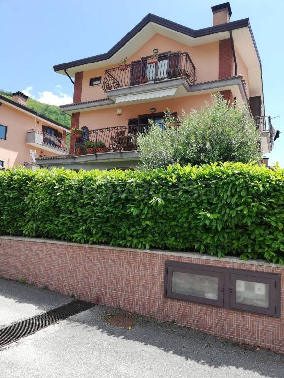 Villa Bifamiliare in in vendita da privato a Monteforte Irpino via Acqua della Noce, 12