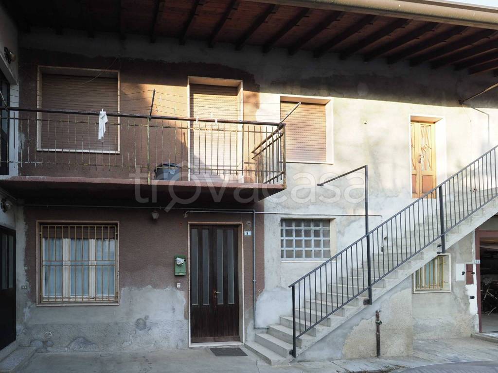 Casa Indipendente in vendita a Vanzaghello