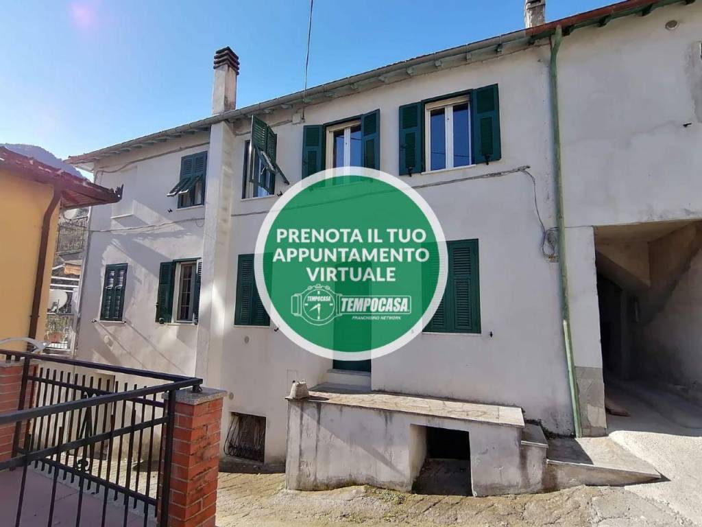 Appartamento in vendita a Stellanello via Frazione Borgonuovo