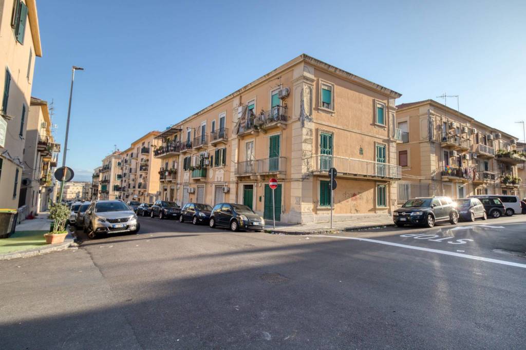 Appartamento in vendita a Messina via Francesco Guicciardini