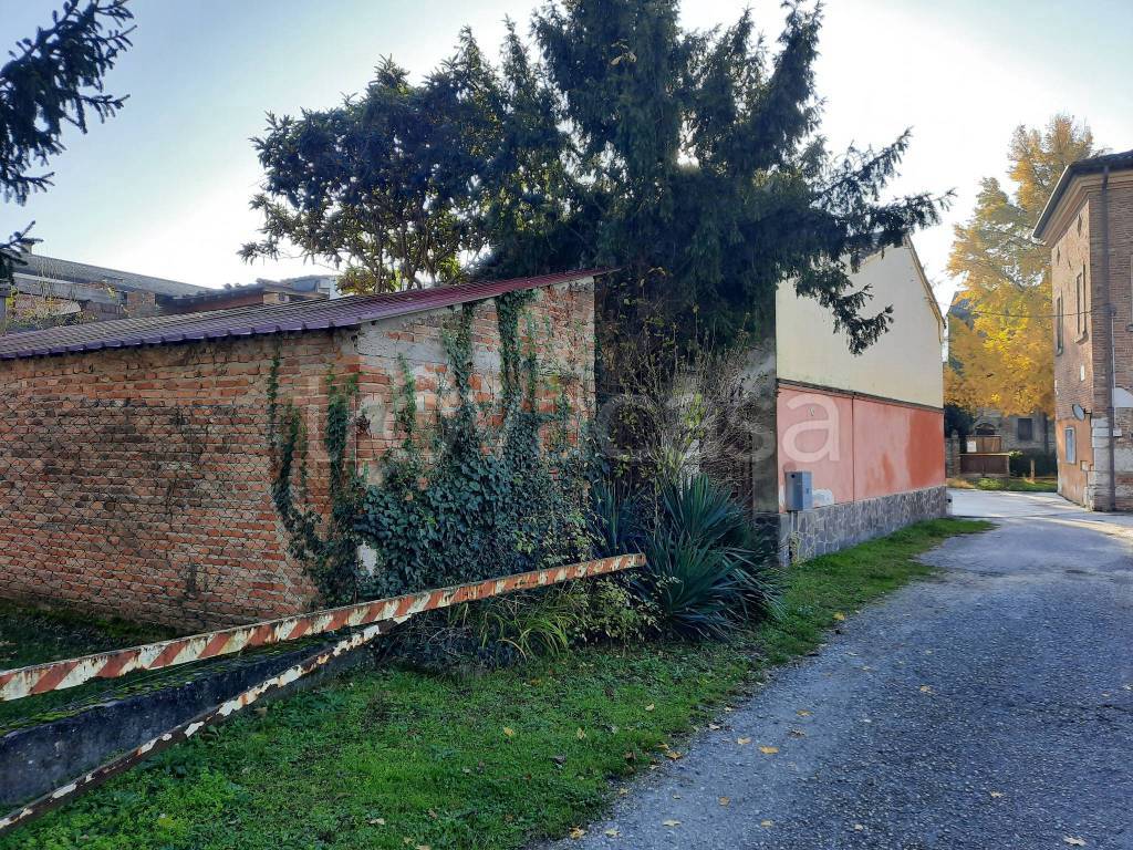 immagine annuncio 11 di 12