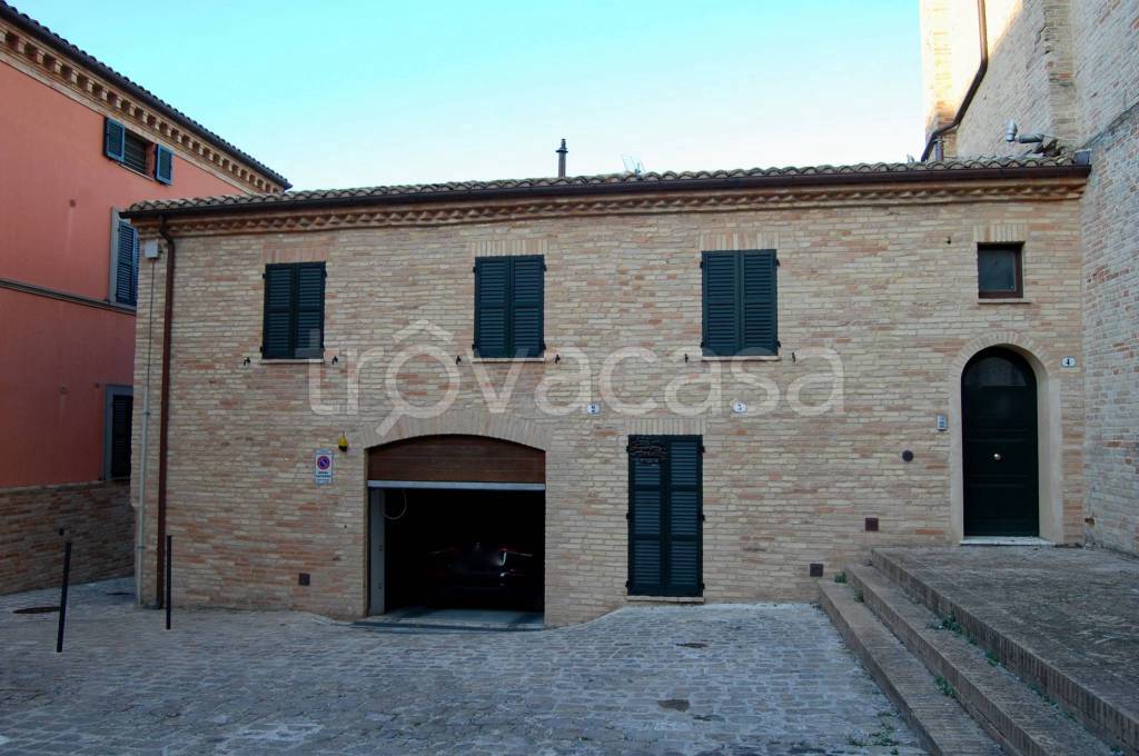 immagine annuncio 1 di 14