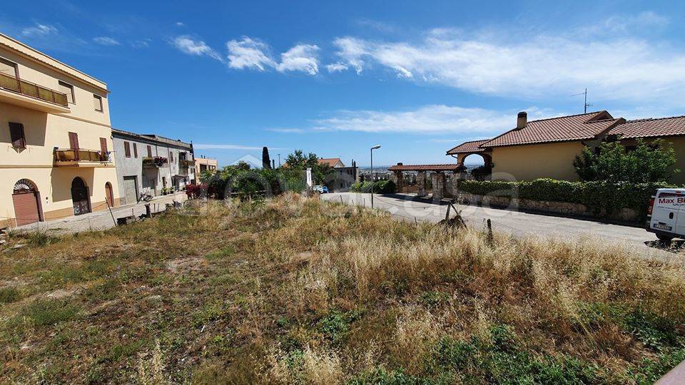 Terreno Residenziale in vendita a Tarquinia via Le Rose