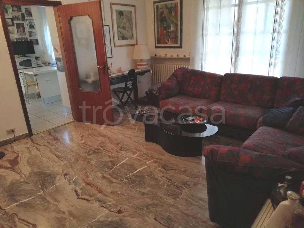 Villa in vendita a Jolanda di Savoia via Palmiro Togliatti