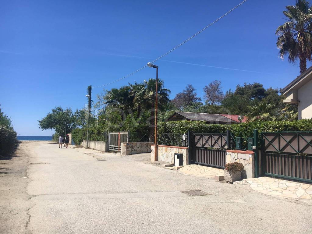 Villa a Schiera in in vendita da privato ad Ascea viale delle Sirene