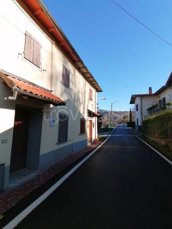 Casa Indipendente in vendita a San Benedetto Val di Sambro via degli Dei