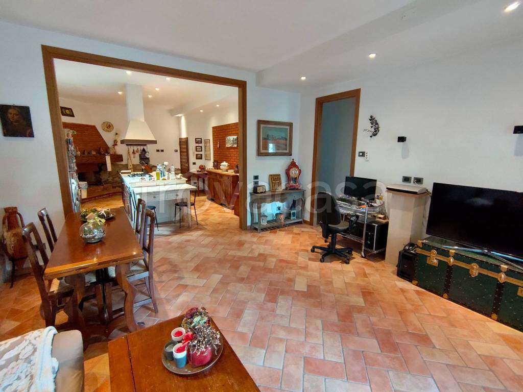 Villa Bifamiliare in vendita a Bagno a Ripoli piazza Umberto I