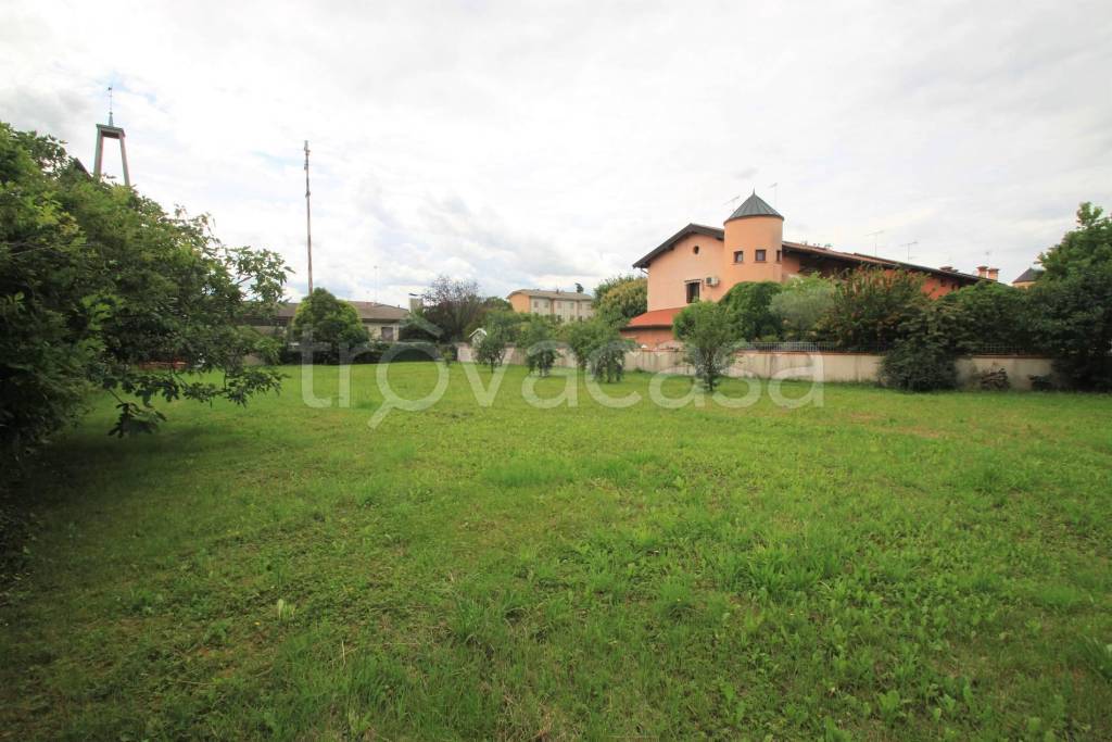 Terreno Residenziale in vendita a Gradisca d'Isonzo via Aquileia