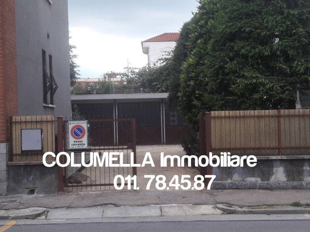 Garage in vendita a Grugliasco via Andrea Costa, 5