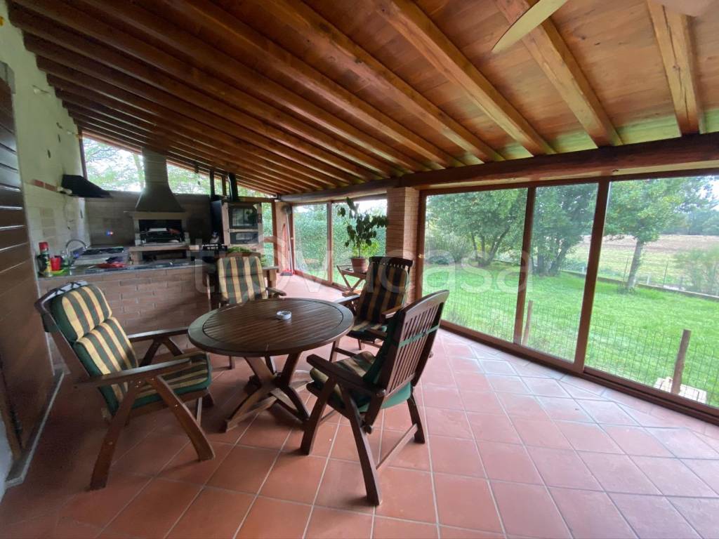 Villa in vendita a Monterosi via cassia bis km 43.000