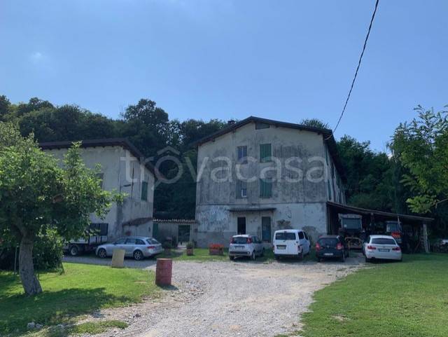 Terreno Residenziale in vendita a Barzago cascina Costaiola, 0