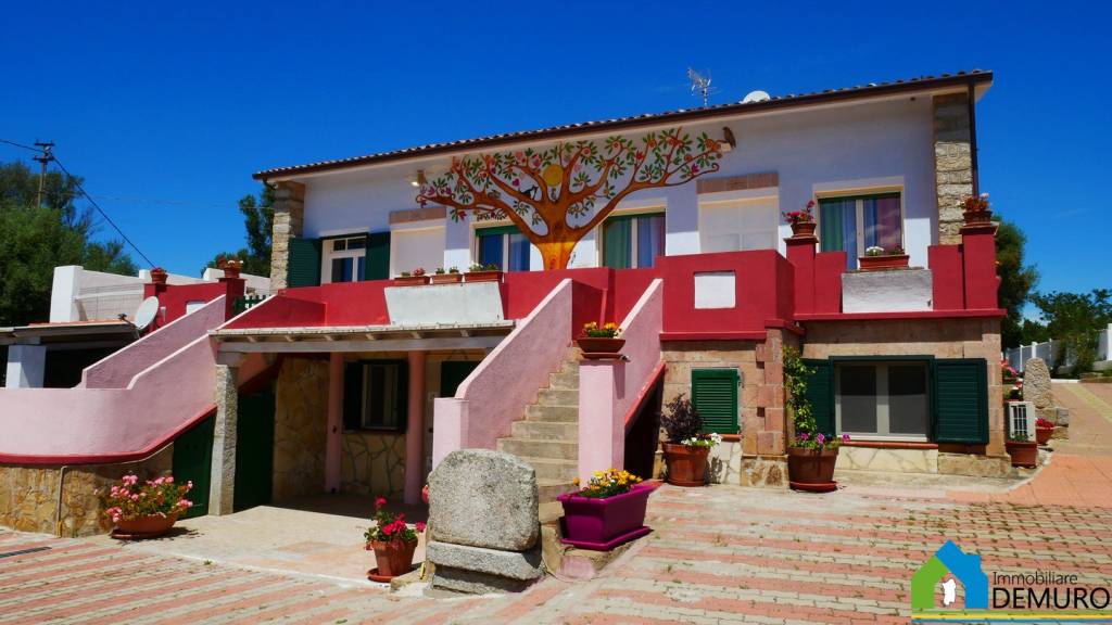 Villa in vendita ad Arzachena strada Provinciale per Luogosanto