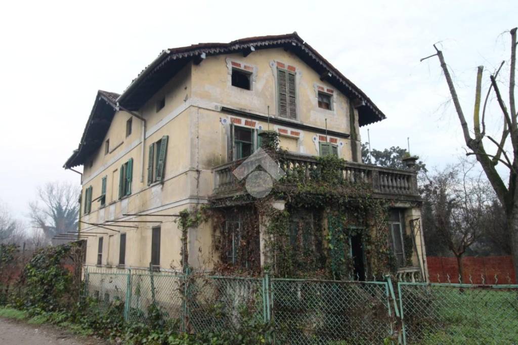 Villa in vendita a Romanengo via XXV Aprile, 82