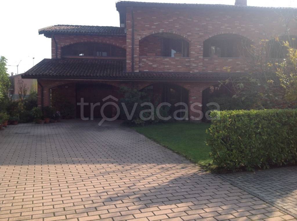 Villa Bifamiliare in vendita a Cura Carpignano via Prado