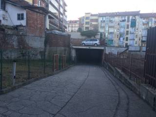 Garage in affitto a rivoli via trento, 3