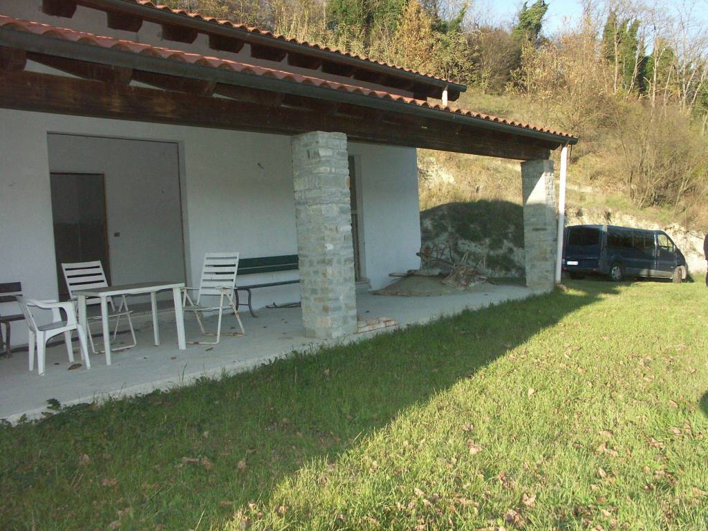 Villa in in vendita da privato ad Acqui Terme regione Faetta, 9